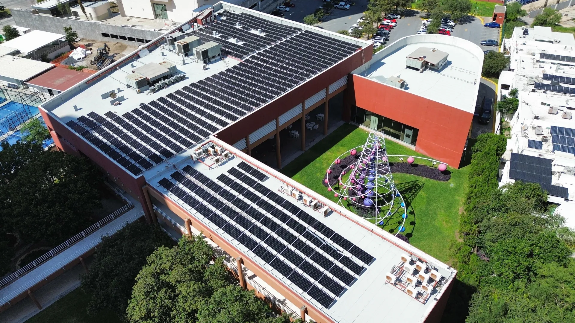 Energía solar corporativa y descarbonización
